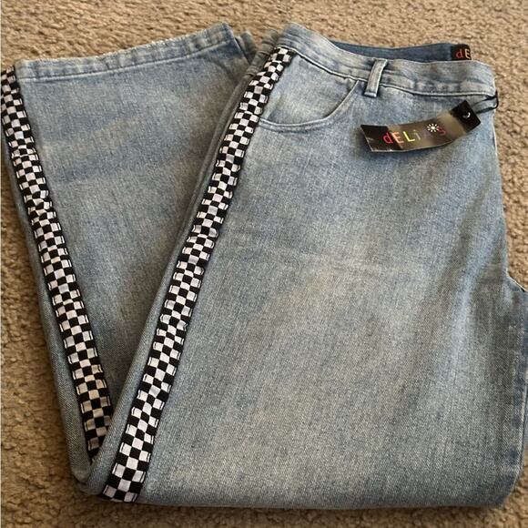 DELIA’S NWT Light WASH DENIM JEANS CHECKERBOARD TRIM OUTER LEG SIDES HALLOWEEN - Picture 1 of 9